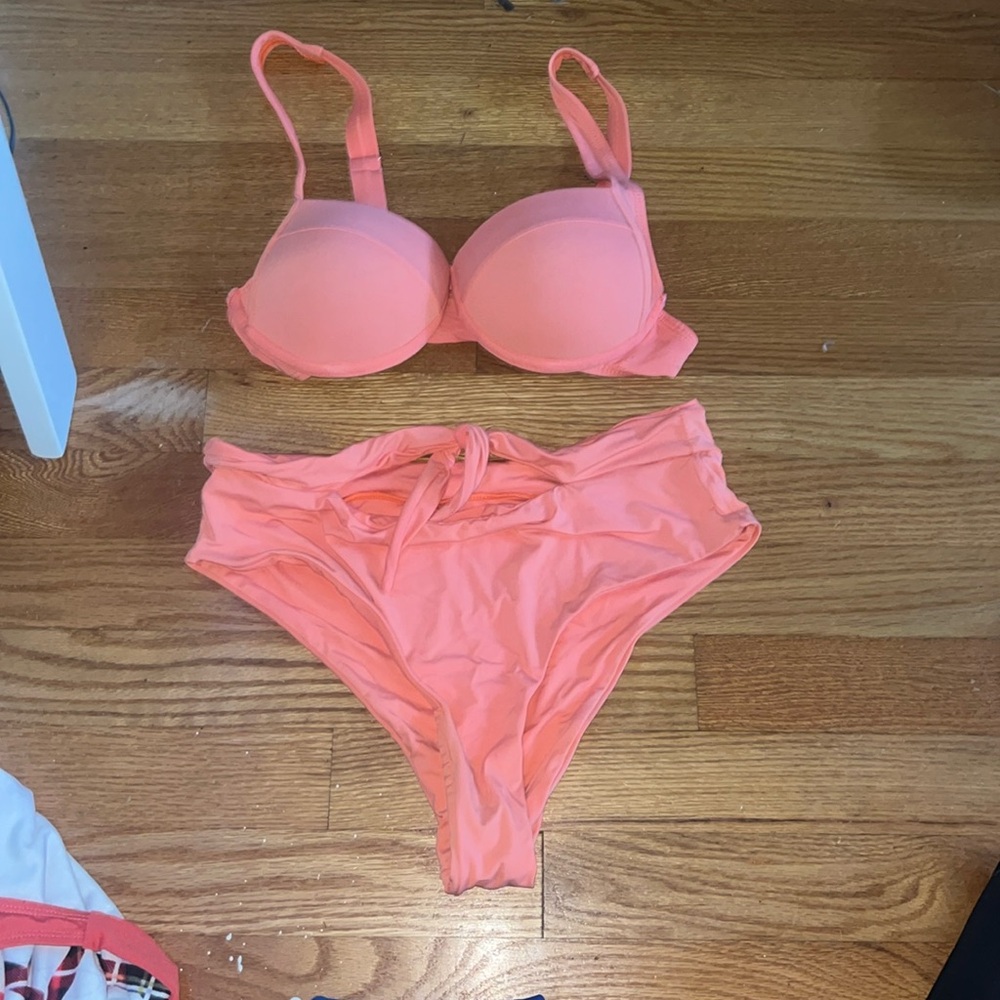 salmon bikini